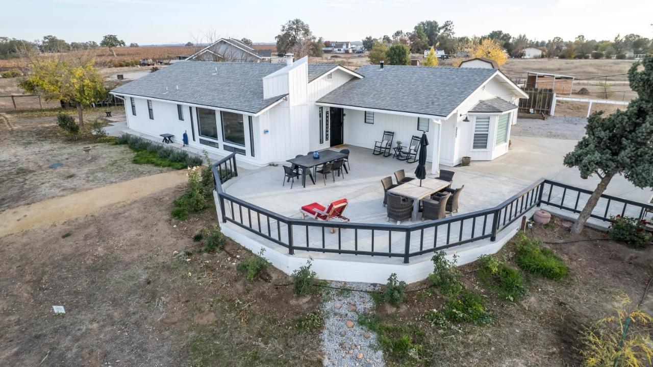 Вилла Vino View Farmhouse Пасо Роблс Экстерьер фото
