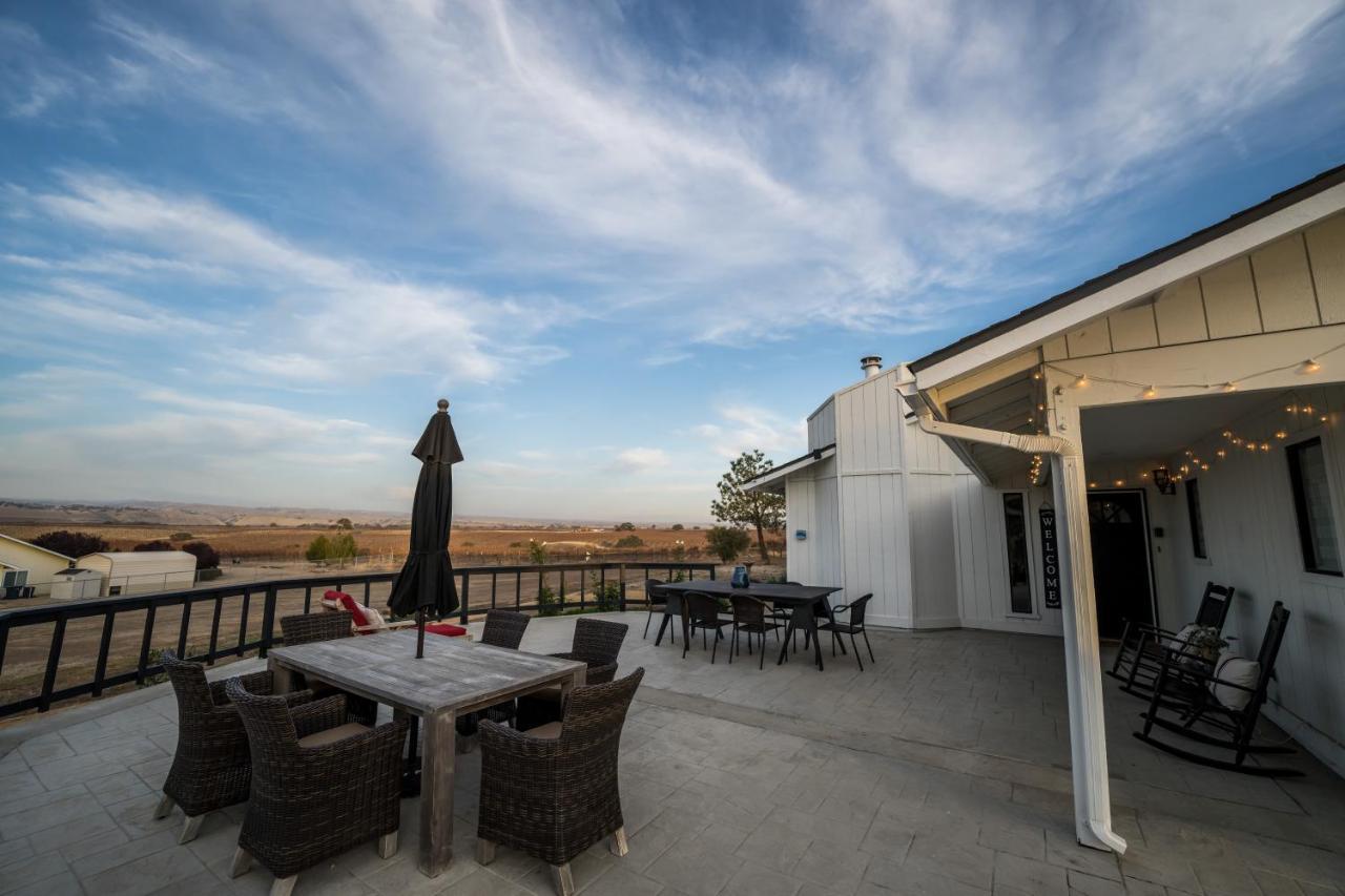 Вилла Vino View Farmhouse Пасо Роблс Экстерьер фото